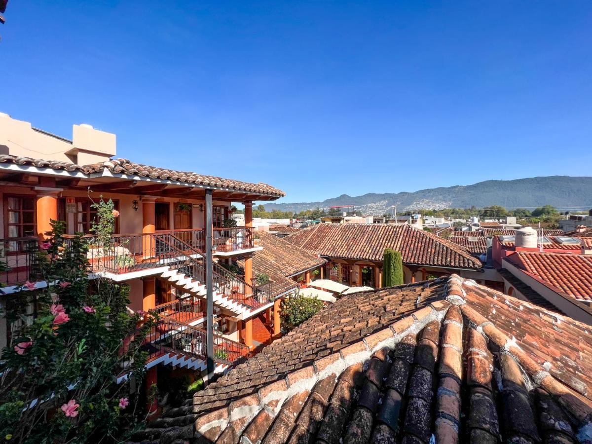 Hotel La Casa De Mama San Cristóbal de Las Casas Exteriör bild