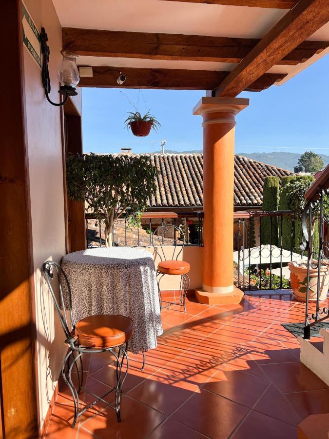 Hotel La Casa De Mama San Cristóbal de Las Casas Exteriör bild