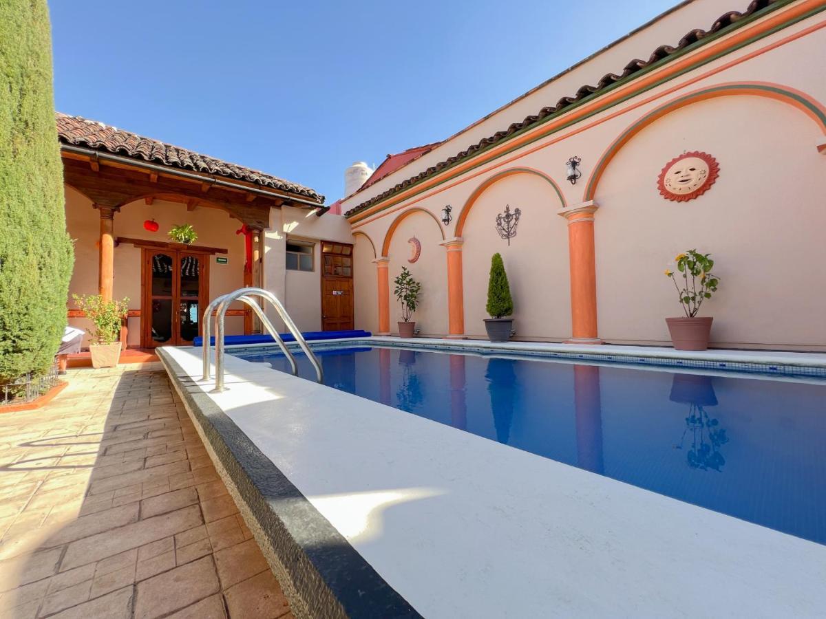 Hotel La Casa De Mama San Cristóbal de Las Casas Exteriör bild